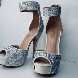 Iridescent rhinestone white pumps